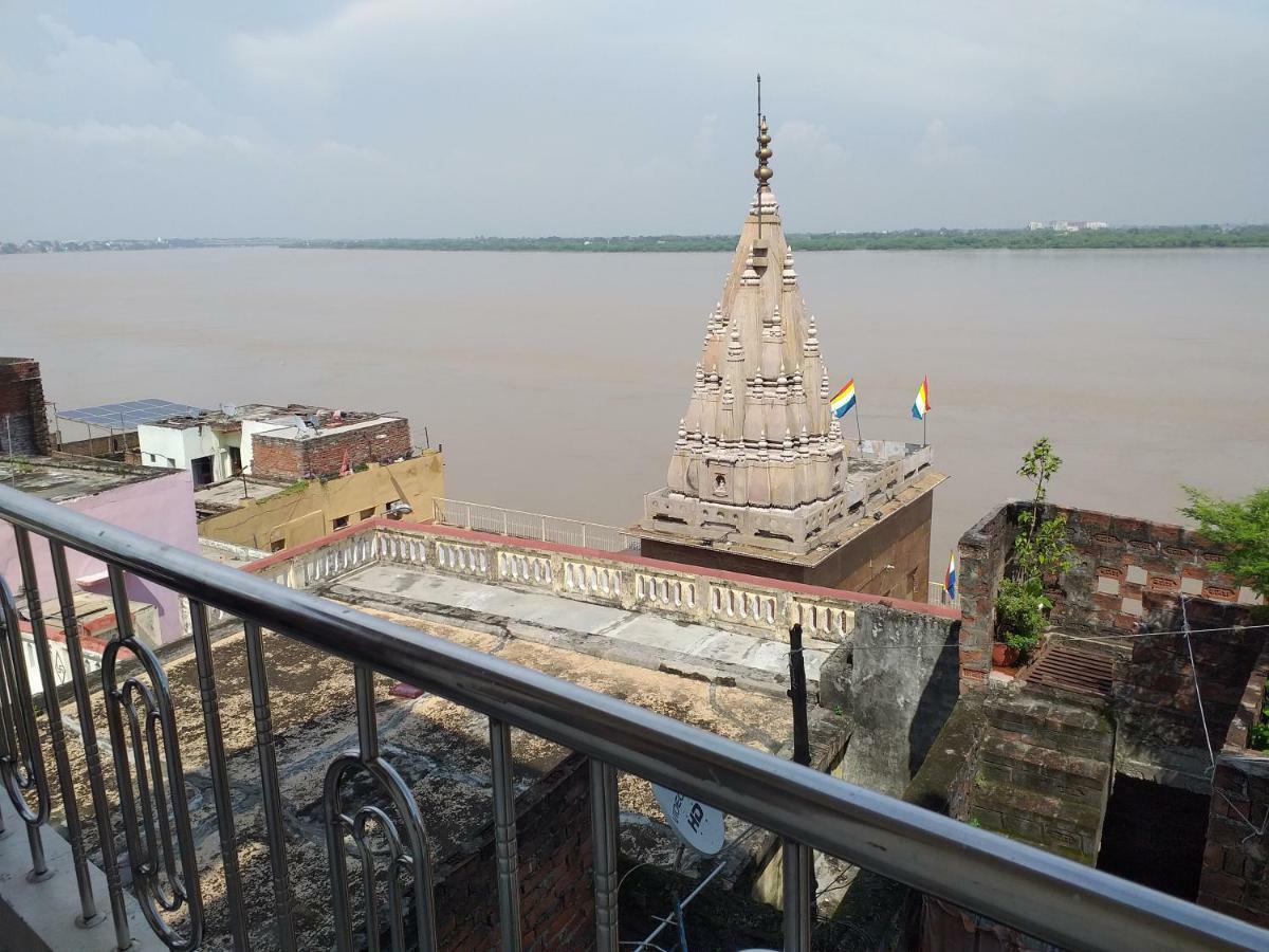 P G On Ganges 바라나시 외부 사진